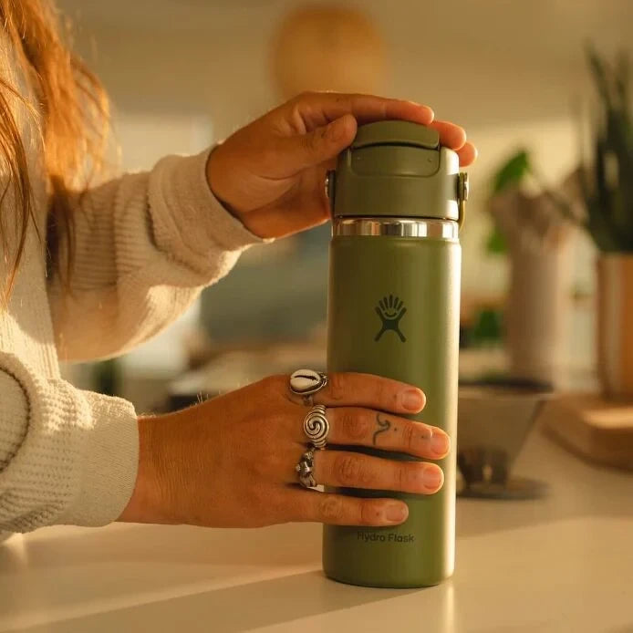 20 oz Flip Sip Travel Mug - US 9454