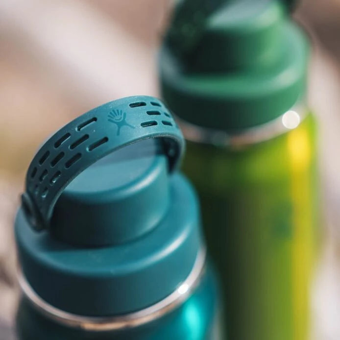 32 oz Lightweight Chug Cap Bottle - US 0572