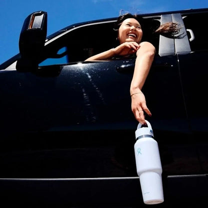32 oz Travel Bottle with Flex Straw Cap - US 8135
