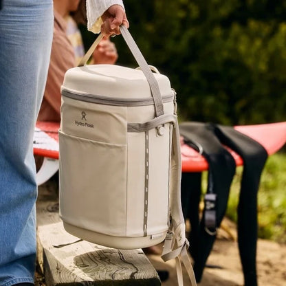 Carryout™ Backpack 22 L - US 8972