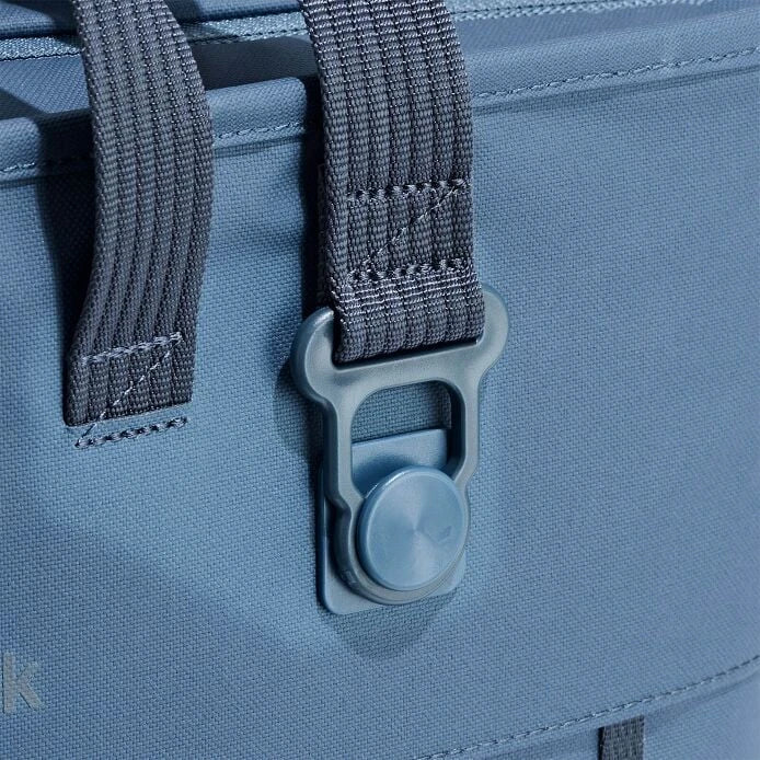 Carryout™ Soft Cooler Tote 30 L - US 8675
