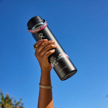 Glitch Collection - 24 oz Bottle with Flex Straw Cap - US 0155